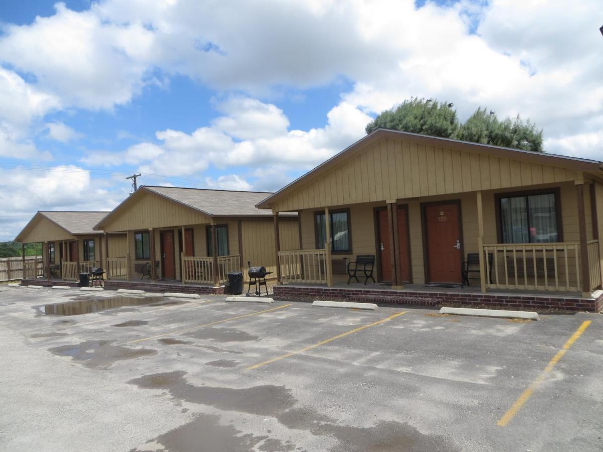 Kenedy Country Inn Exterior foto